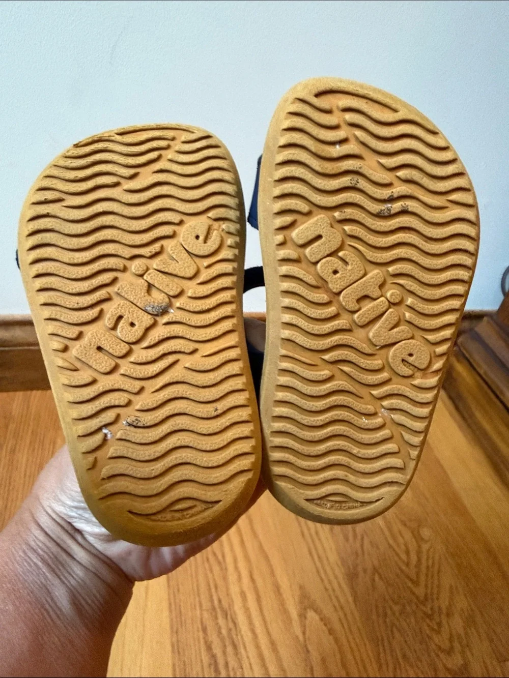 Native Navy Charley sandals Adjustable Velcro Closure Water Beach Toddler Size 5